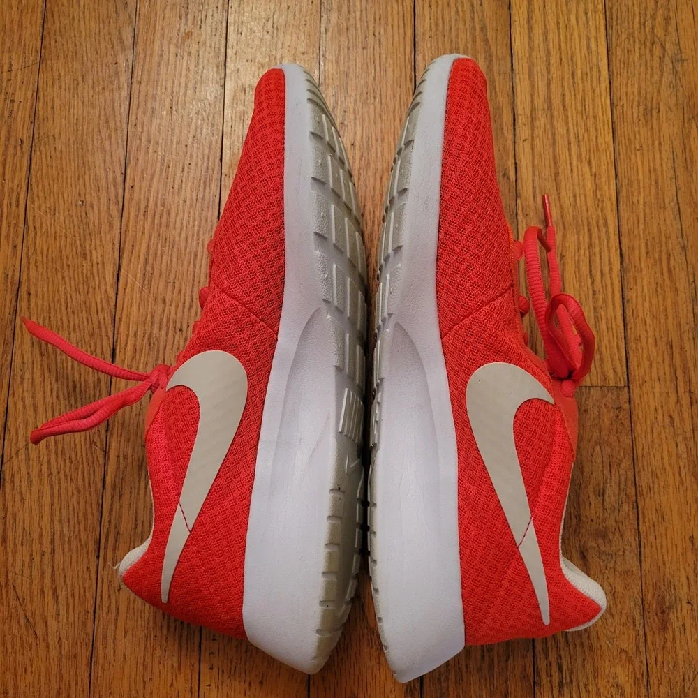Nike Tanjun 10 Pink White Running Shoes 812655-602‎ Athletic Sports Outdoors